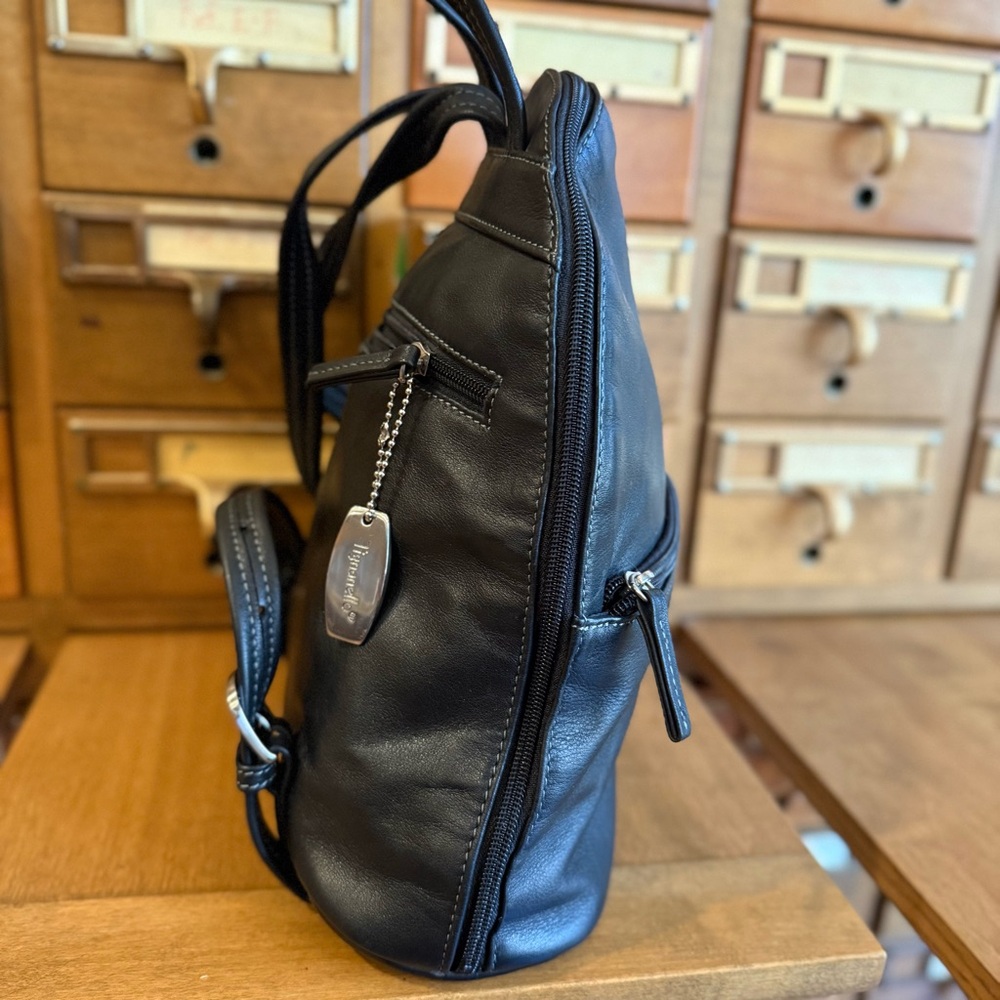 Tignanello Black Leather Backpack - Picture 2 of 16